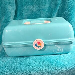 🩵 Vintage Style Aqua Caboodle Storage Case 🩵